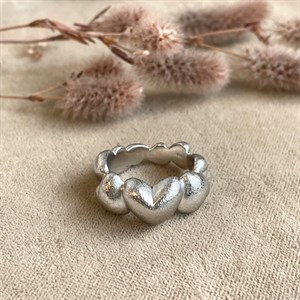 Siersbøl Shape - Stor hjerte ring i rhodineret sølv